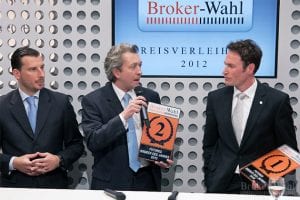 Der zweite Platz des Futures Broker des Jahres 2012 geht an WH Selvinvest - die bisher beste Plazierung für den Spezialbroker. Christian Schneider von WH SelvInvest erklärt die Strategie des Brokers aus Frankfurt.